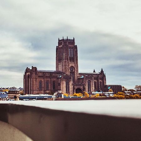 Serviced Apartment In Liverpool City Centre - Free Parking - Balcony - By Happy Days Exterior foto
